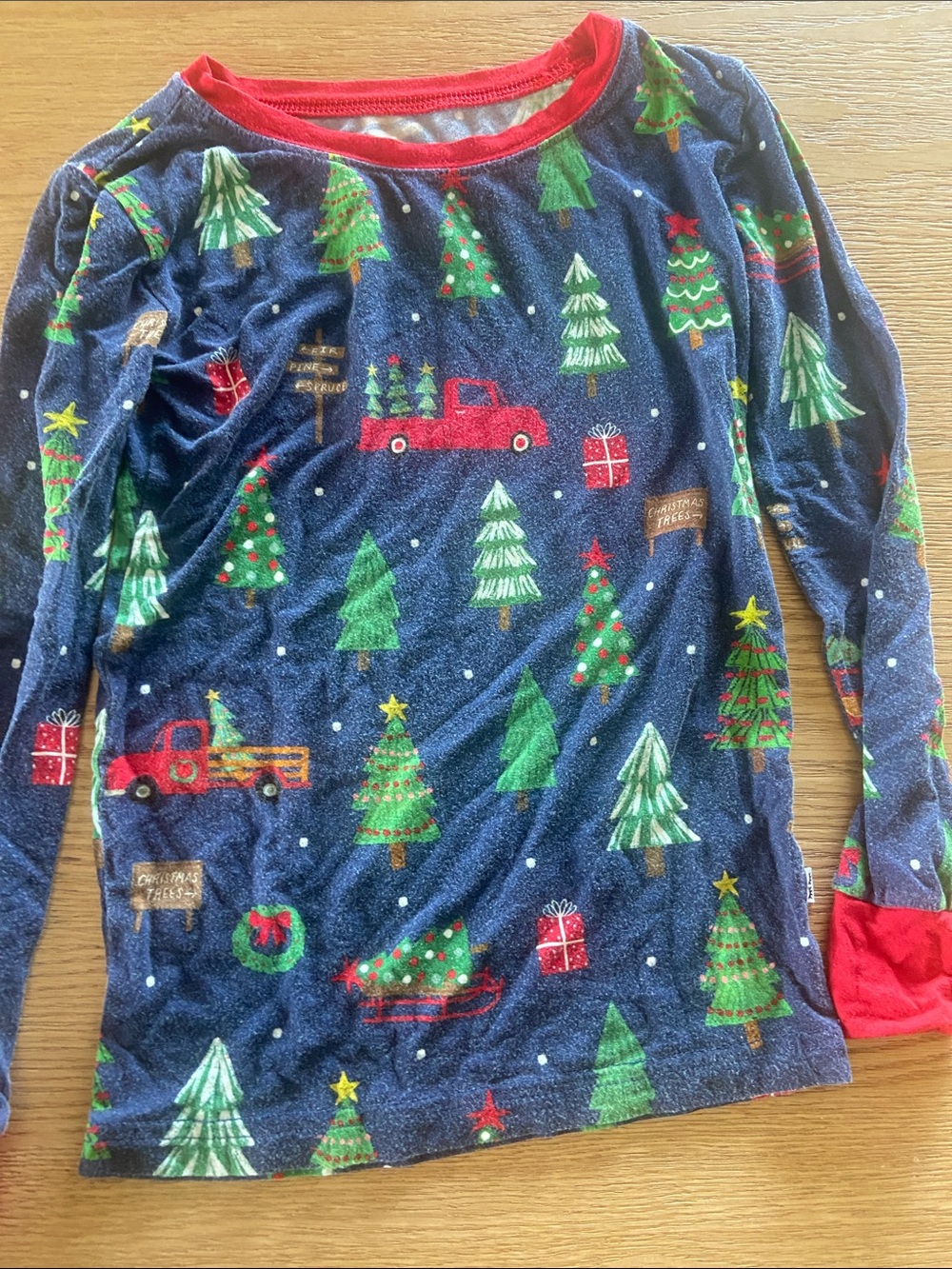 Christmas Print Pajama Set - Picture 2 of 4